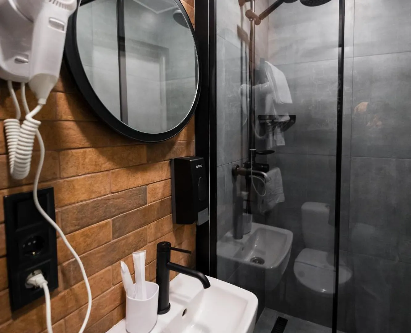 Apartment Myfreedom Апартаменти Братиславська 4 Kyiv Ukraine