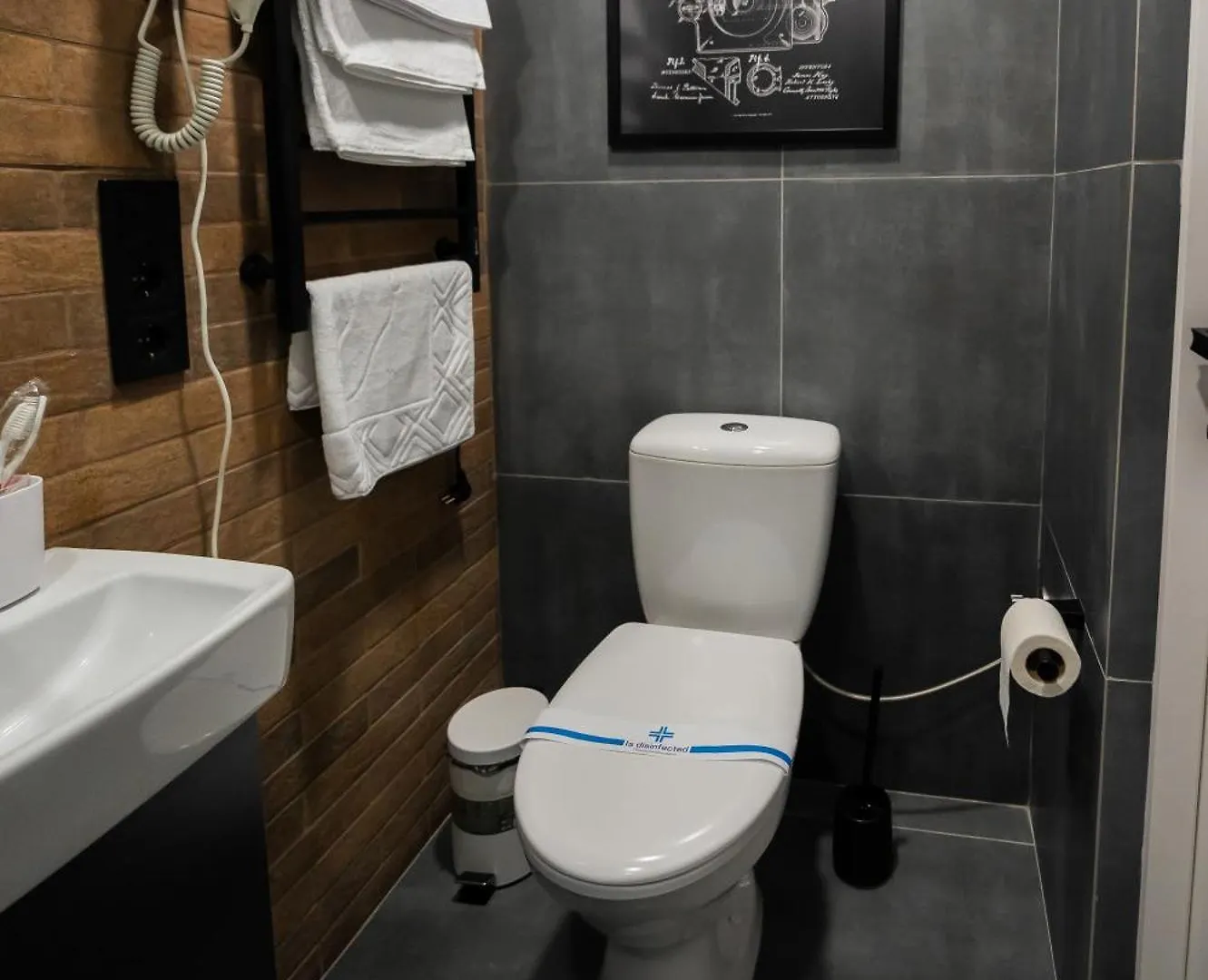 Myfreedom Апартаменти Братиславська 4 Kyiv Apartment